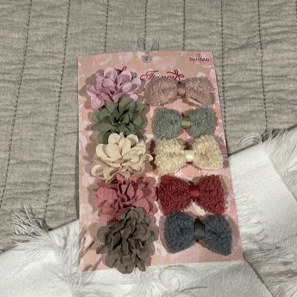 Other - Hair accessories for babies
